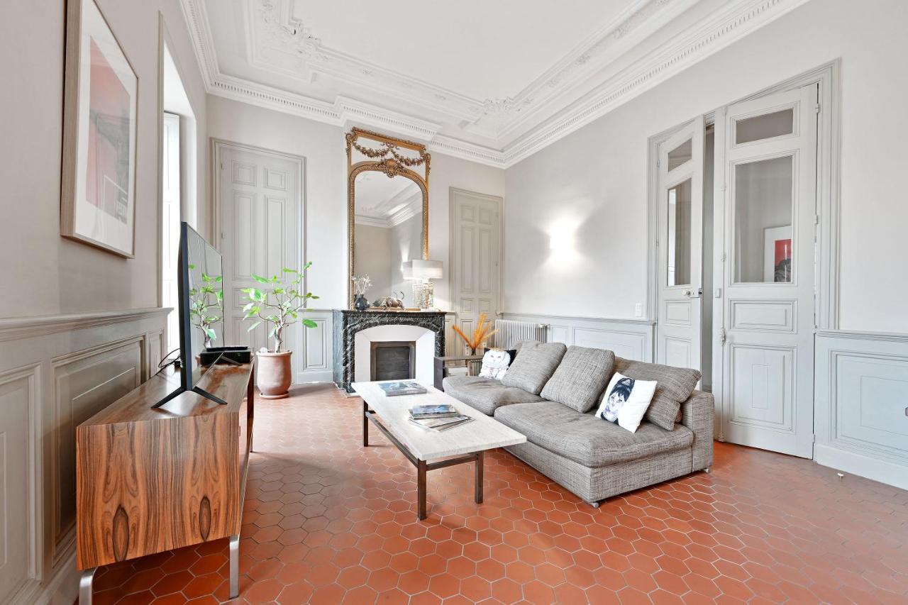 Apartamento Le Vieux Sextier - Ac Clim - Lumineux - Wifi - Hypercentre Aviñón Exterior foto
